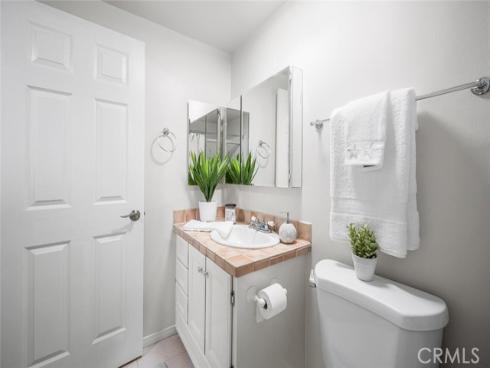 4021 Via Ingresso , Cypress, CA