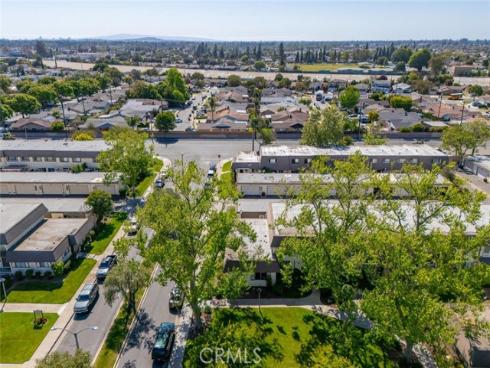 4021 Via Ingresso , Cypress, CA