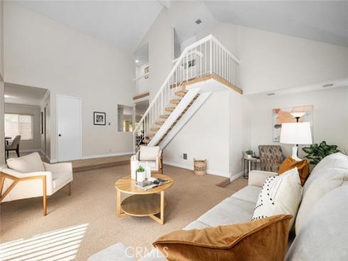 4200 Avenida Sevilla , Cypress, CA