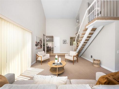 4200 Avenida Sevilla , Cypress, CA