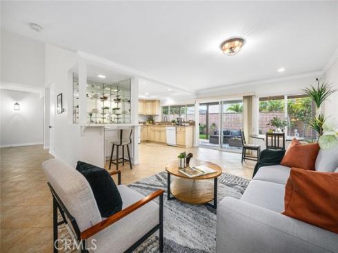 4200 Avenida Sevilla , Cypress, CA