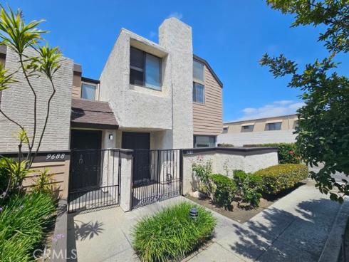 9690 Walker 31 Court, Cypress, CA