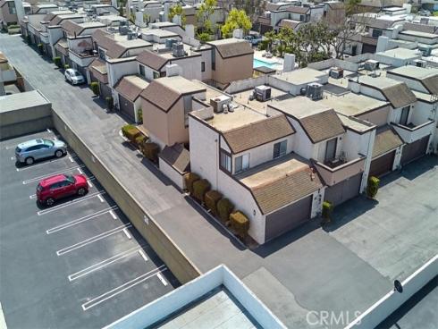 9690 Walker 31 Court, Cypress, CA