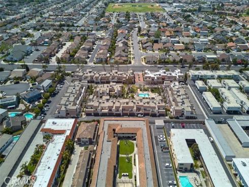 9690 Walker 31 Court, Cypress, CA