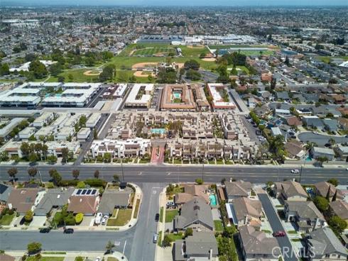 9690 Walker 31 Court, Cypress, CA