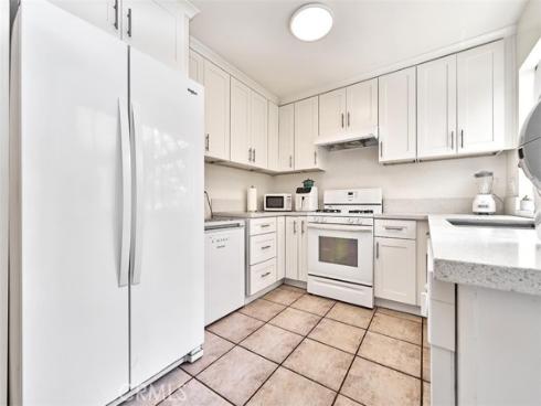 9690 Walker 31 Court, Cypress, CA