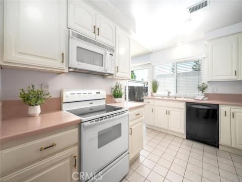 6572 Mcnutt Way, Cypress, CA