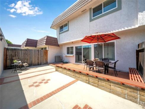 6572 Mcnutt Way, Cypress, CA