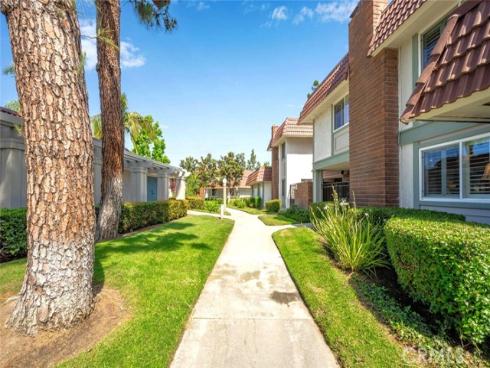 6572 Mcnutt Way, Cypress, CA