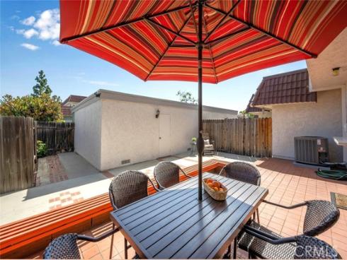 6572 Mcnutt Way, Cypress, CA