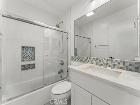 9880 Del Rio 88 Way, Cypress, CA