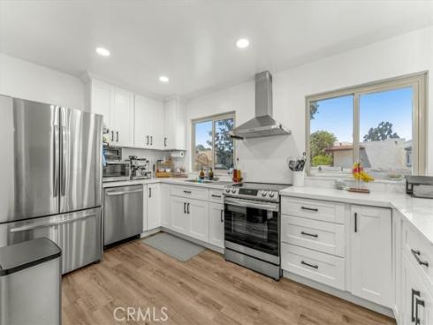 9880 Del Rio 88 Way, Cypress, CA