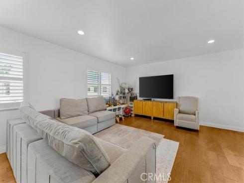 9880 Del Rio 88 Way, Cypress, CA