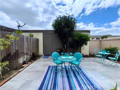 9556 Bloomfield Street, Cypress, CA