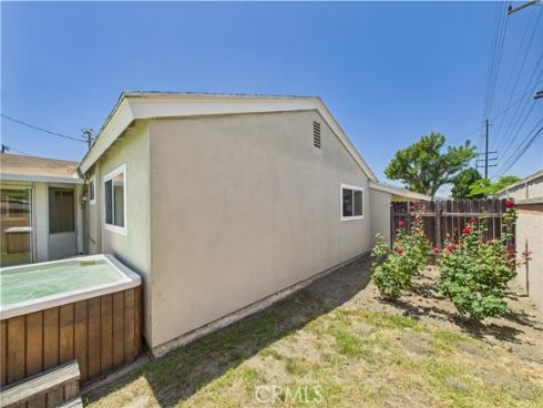 10002 Saint Elizabeth Circle, Cypress, CA