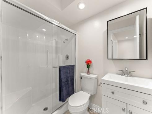 9866  Lido  20  Way, Cypress, CA