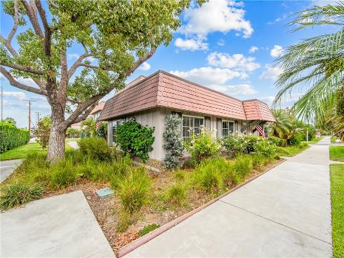 10126  Bloomfield   Avenue, Cypress, CA