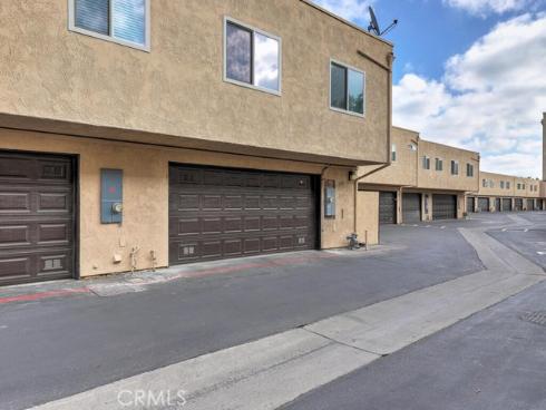 5763  Laguna  49  Way, Cypress, CA