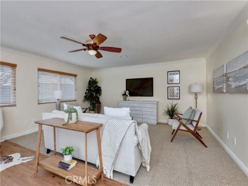 6906  Molokai  , Cypress, CA