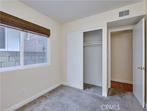 6906  Molokai  , Cypress, CA