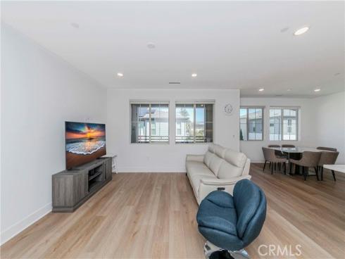 6007  Clementine Lane  21 , Cypress, CA