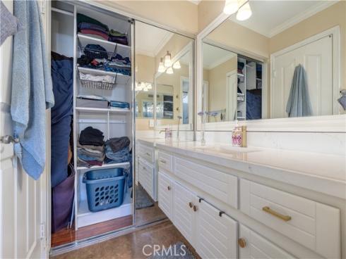 9574  Tivoli  , Cypress, CA