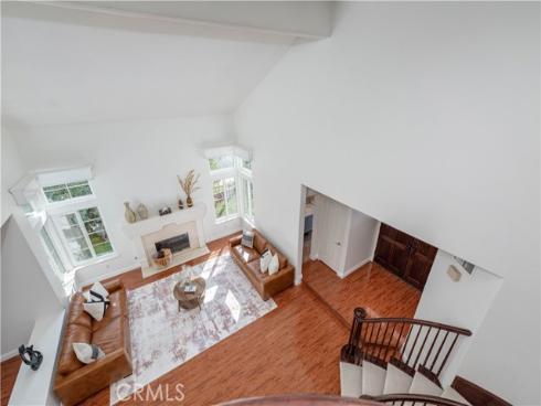 9574  Tivoli  , Cypress, CA