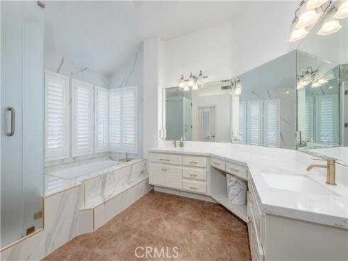 9574  Tivoli  , Cypress, CA