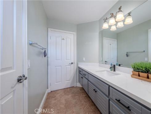 9574  Tivoli  , Cypress, CA