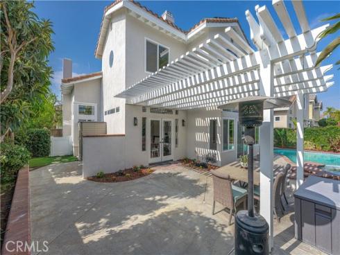 9574  Tivoli  , Cypress, CA