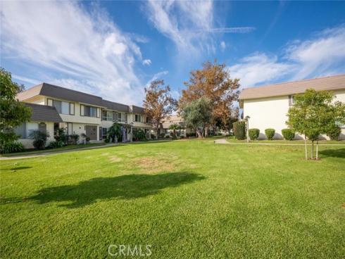 9686  Bloomfield  , Cypress, CA