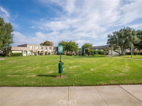9686  Bloomfield  , Cypress, CA