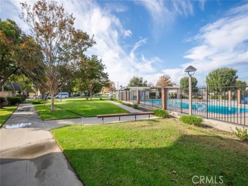 9686  Bloomfield  , Cypress, CA