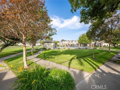 9686  Bloomfield  , Cypress, CA