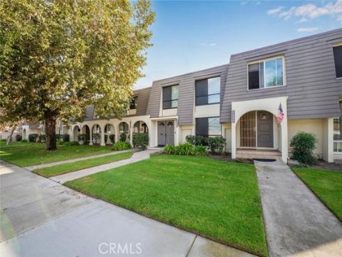 9686  Bloomfield  , Cypress, CA