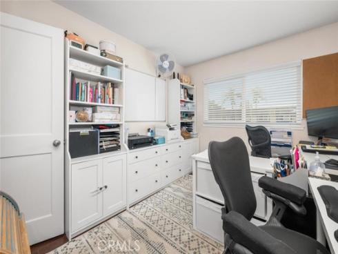 4385  Larwin  , Cypress, CA