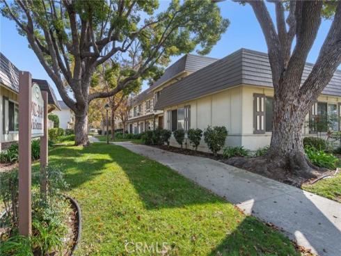 9824  Via Sonoma  , Cypress, CA