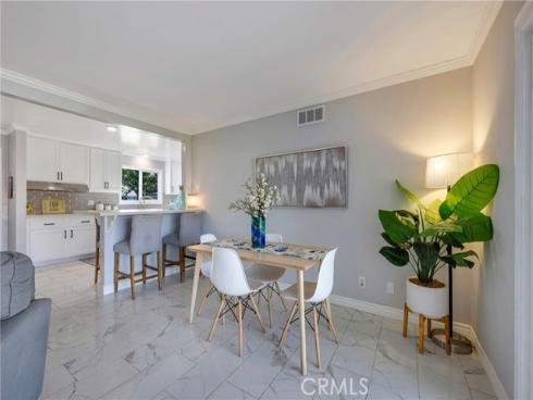 5511  Kanel  , Cypress, CA