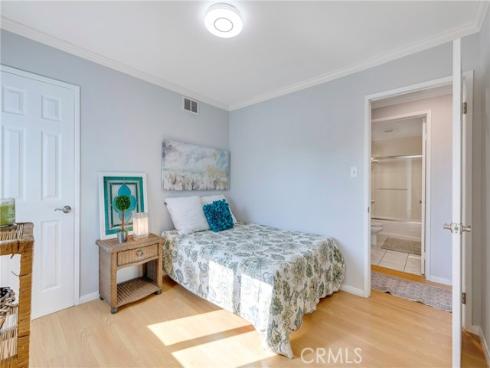 5511  Kanel  , Cypress, CA