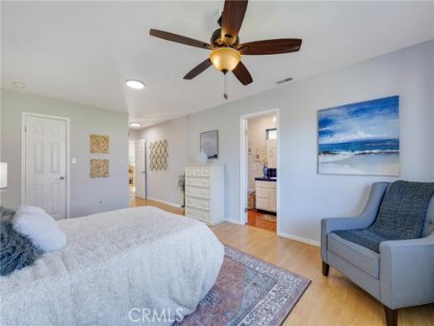 5511  Kanel  , Cypress, CA