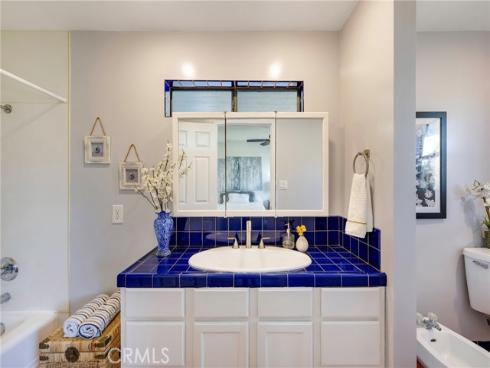 5511  Kanel  , Cypress, CA