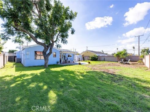 5511  Kanel  , Cypress, CA