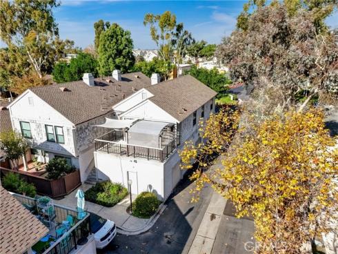 9051  Cobblestone  40 , Cypress, CA