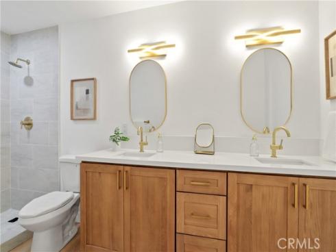 5633  Lakia  , Cypress, CA