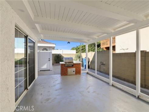 5633  Lakia  , Cypress, CA