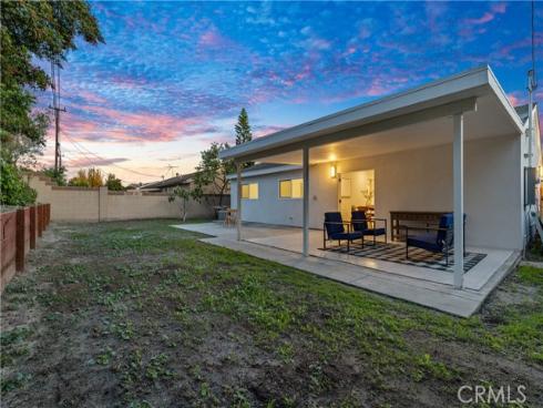 5131  Myra  , Cypress, CA