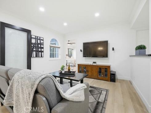 10232  Hialeah  , Cypress, CA