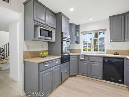 10232  Hialeah  , Cypress, CA