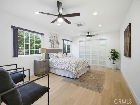 10232  Hialeah  , Cypress, CA