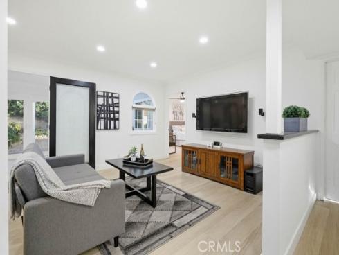 10232  Hialeah  , Cypress, CA